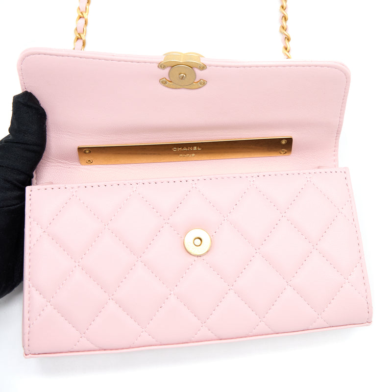 NIB 100%AUTH CHANEL 22B Pink Lambskin Flap Phone Clutch Bag Enamel Jewel  Handle