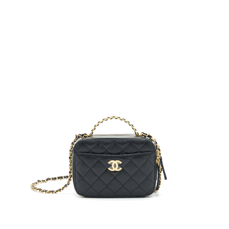 Chanel vanity 22s Clearance