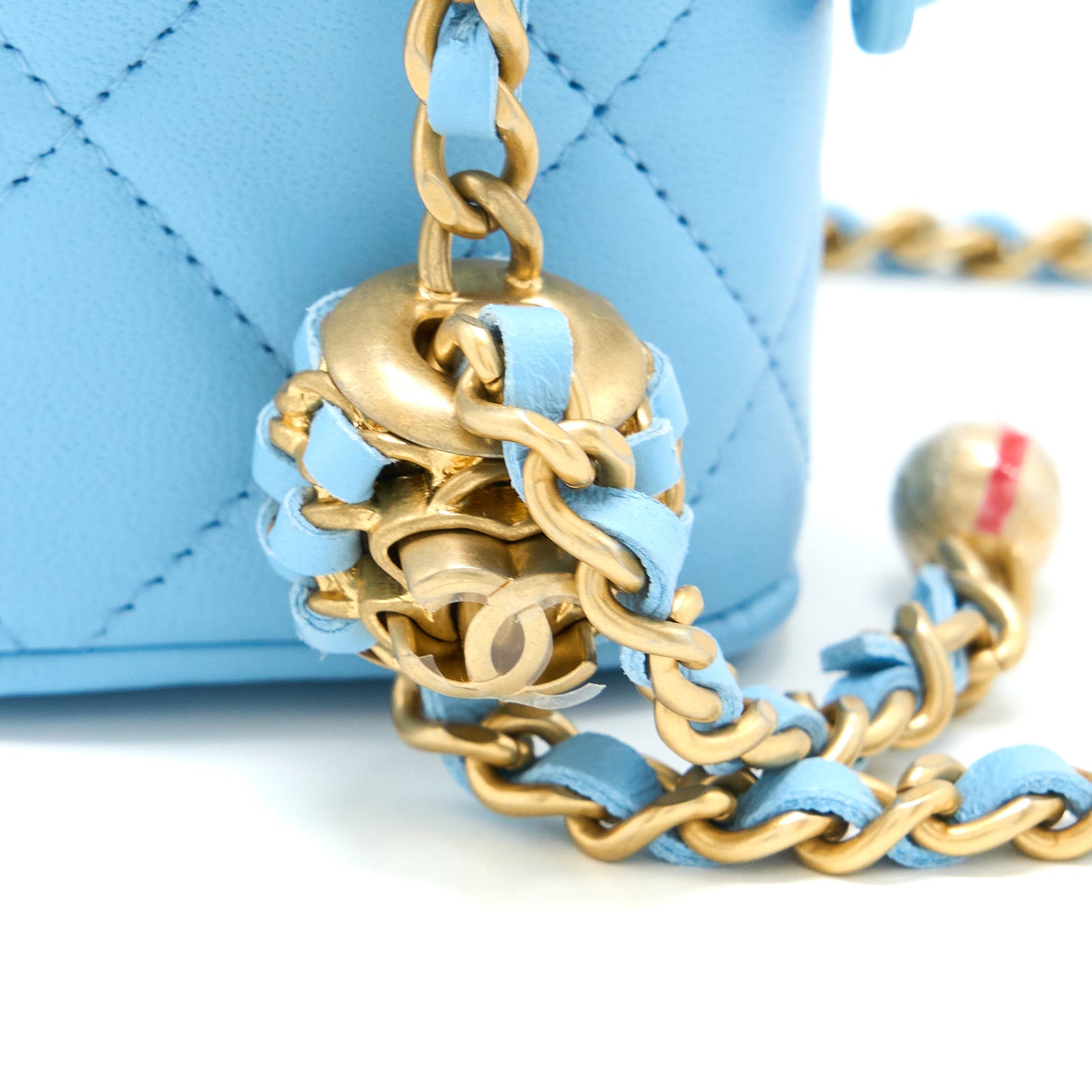 Chanel 22s Pearl Crush Mini Vanity Case Lambskin Light Blue Brushed GH