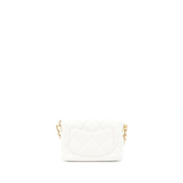 Chanel 22A Small Flap Bag Caviar White With GHW (Microchip)