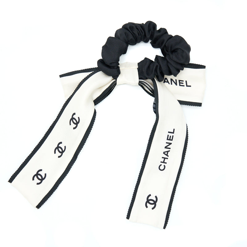 CHANEL Silk CC Hair Tie Black Ecru 1282358