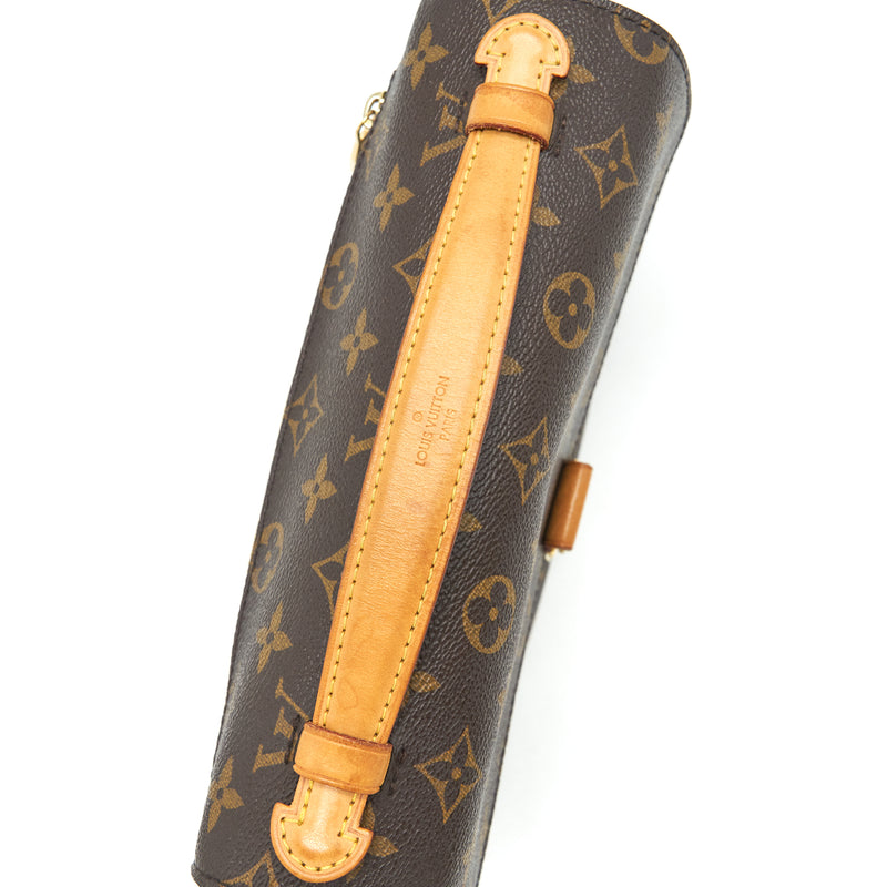 Louis Vuitton Pochette Métis Monogram Canvas Year 2015
