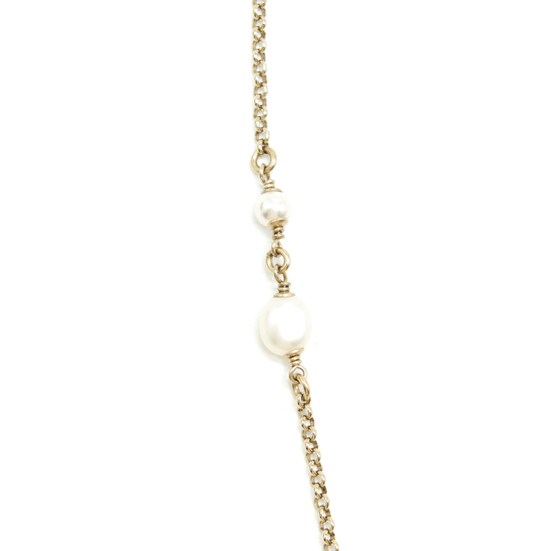 Chanel CC Logo And Pearl Necklace Light Gold Tone