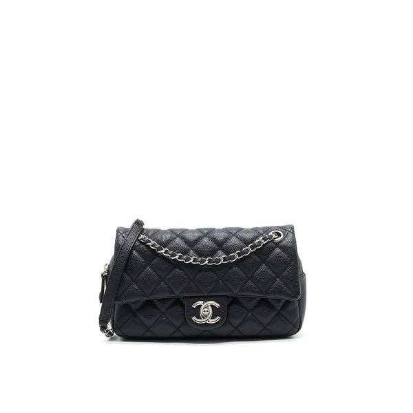 Chanel Flap Bag Shearling CC Black/Beige in Shiny Crumpled