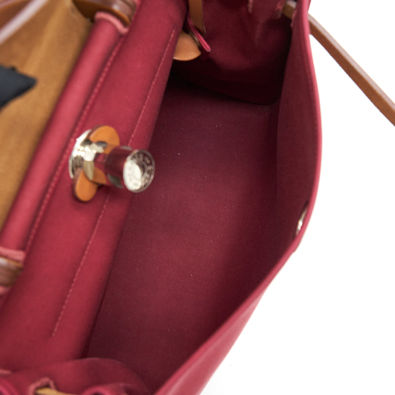Hermes Herbag Zip 31 Toile Rubis/Fauve SHW Stamp square R