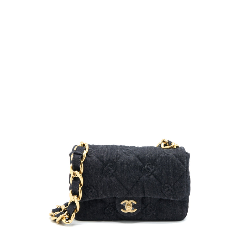 Chanel 22S Giant Chain Flap Shoulder Bag Denim Dark Blue Brushed GHW (Microchip)