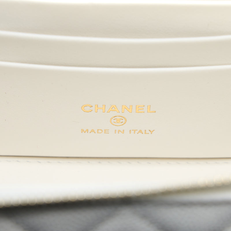 Chanel Long Vanity With Chain Caviar White LGHW (Microchip)