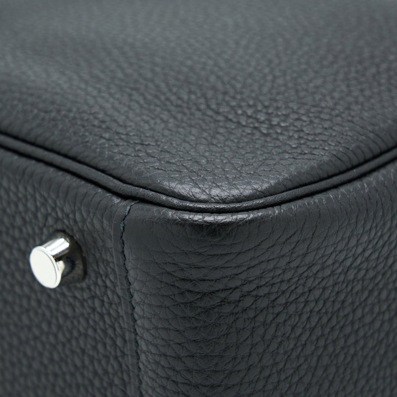 Hermes Lindy 26 Clemence Black SHW Stamp Y