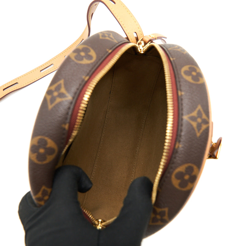 Louis Vuitton Monogram Canvas Boite Chapeau Souple MM Shoulder Bag