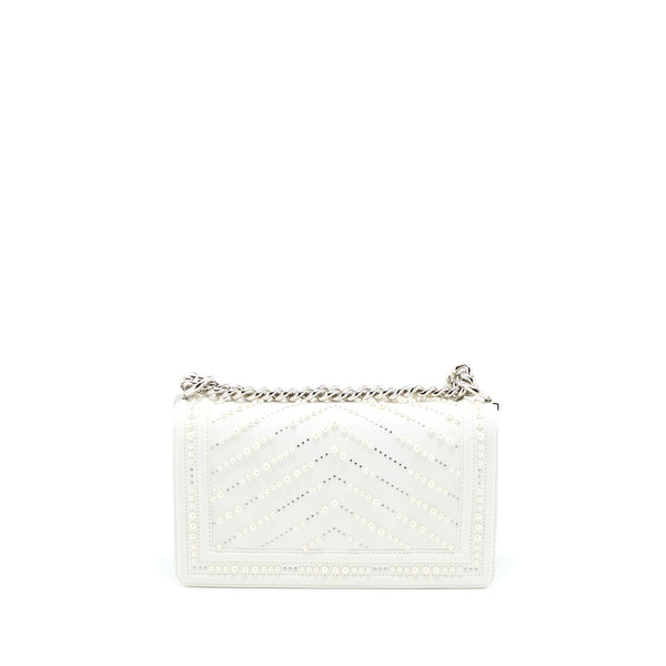 Chanel Medium Boy Bag Chevron Limited Lambskin With Pearl White SHW