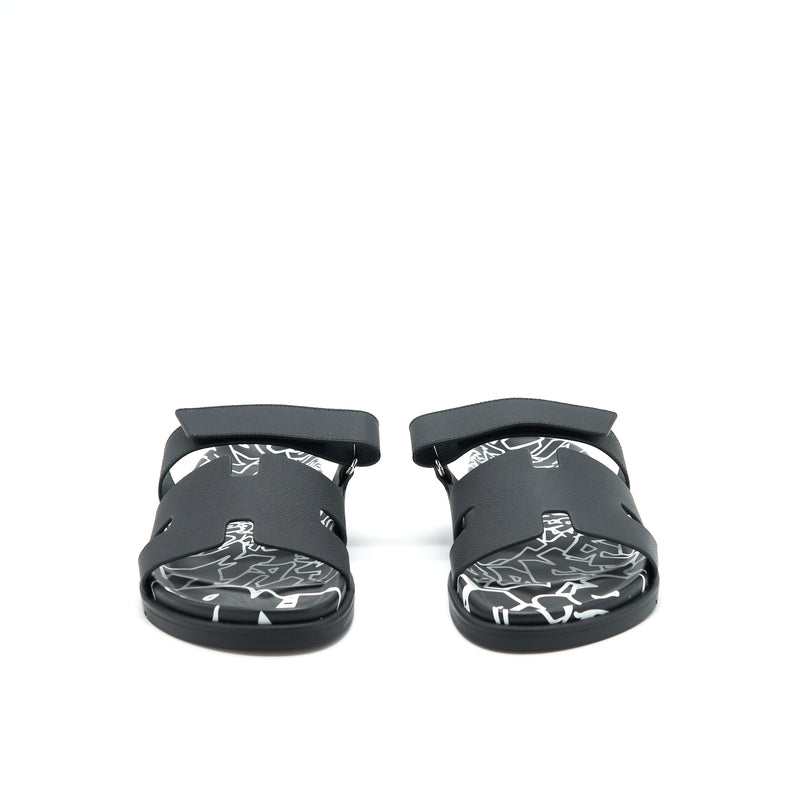 Hermes Size 42 Men’s Chypre Sandal Black And White