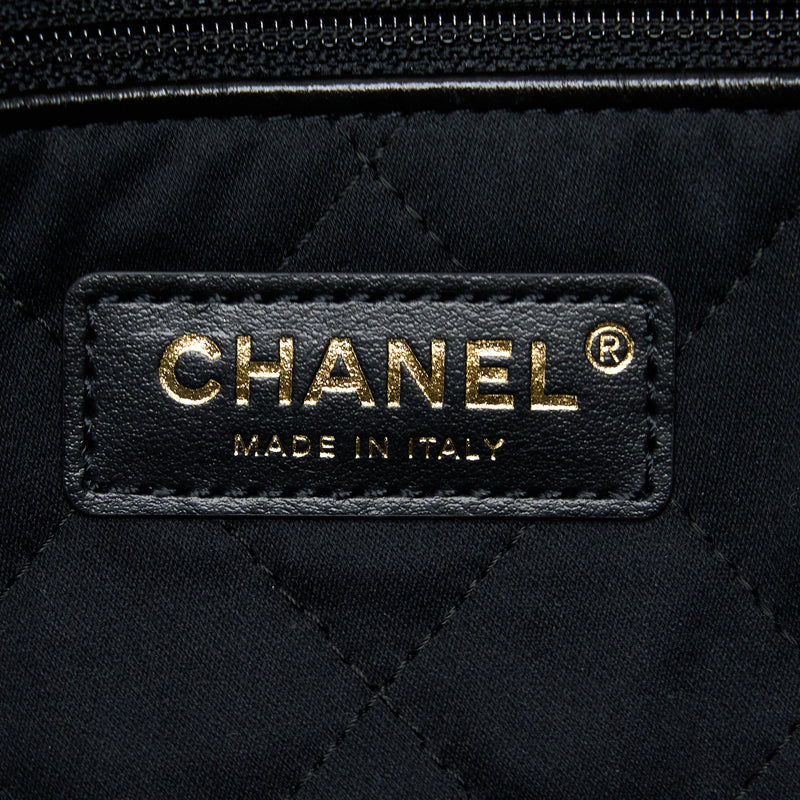 Chanel 22 Bag Medium Shiny Calfskin Black In Gold Letter GHW (Microchip)