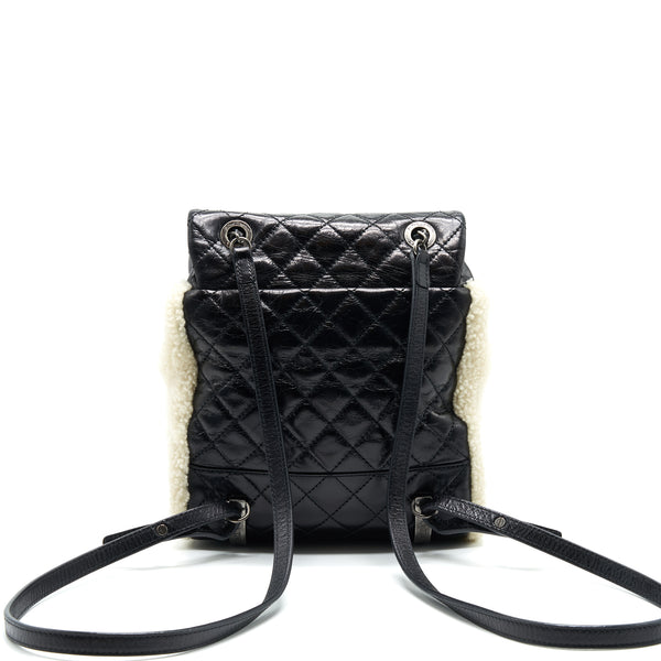 Chanel Mountain Small Backpack Shearling With Quilted Calfskin Ruthenium Hardware