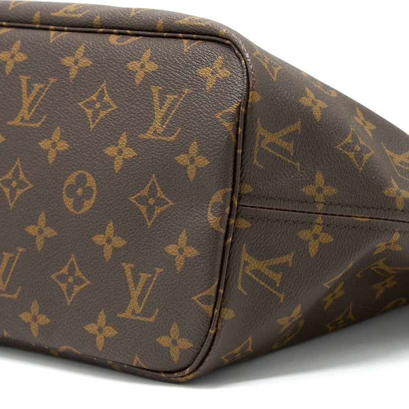 Louis Vuitton Neverfull MM Monogram Canvas Beige GHW (New Version)