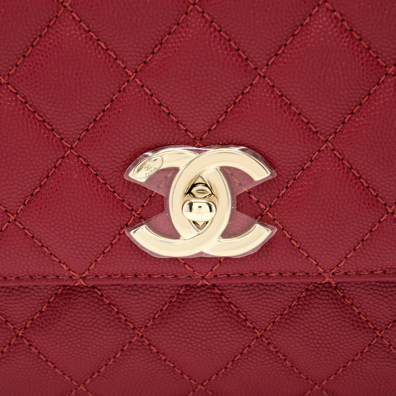 Chanel Medium Coco Handle Caviar Red LGHW (Microchip)