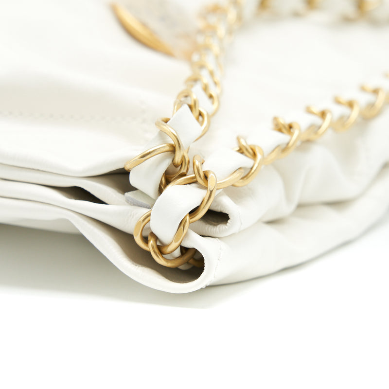 Chanel Medium 22 Bag Shiny Calfskin White GHW (Microchip)