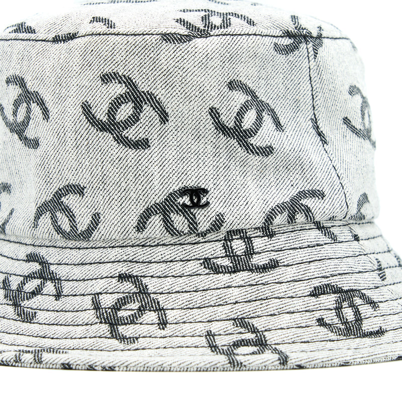 Chanel 22K Size M CC Logo Denim Bucket Hat Blue/Grey