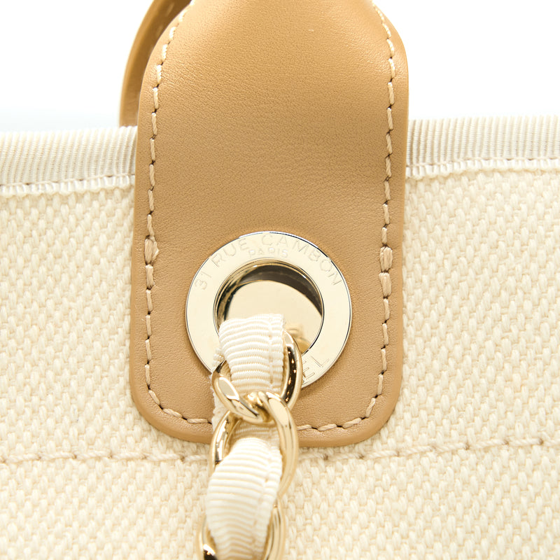 CHANEL DEAUVILLE TOTE BAG WITH PEARLS