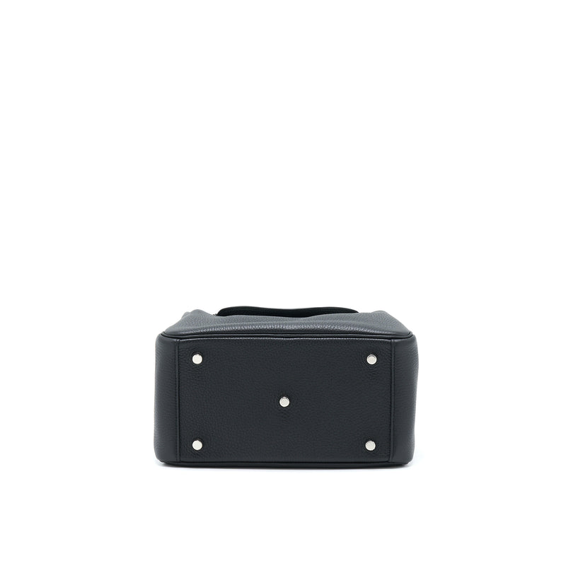 Hermes Lindy 26 Clemence Black SHW Stamp Z With An Extra Twilly