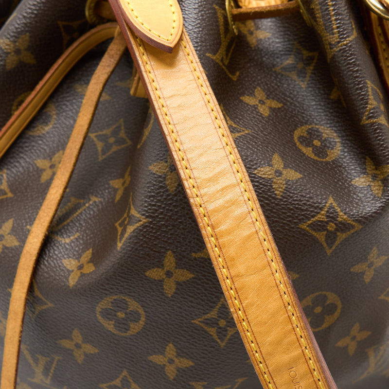 Louis Vuitton Vintage Monogram Petit Noe Drawstring Shoulder Handbag w/  Dust Bag