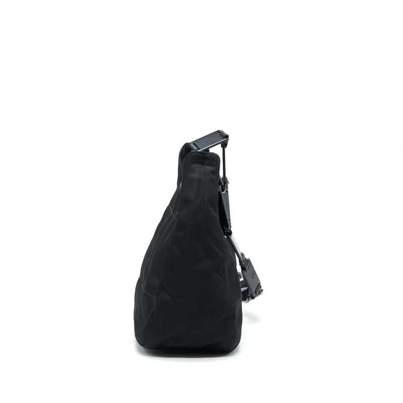 PRADA NYLON SHOULDER BAG IN BLACK