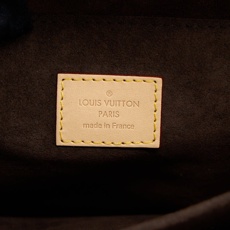 Louis Vuitton Pochette Metis Monogram Canvas GHW