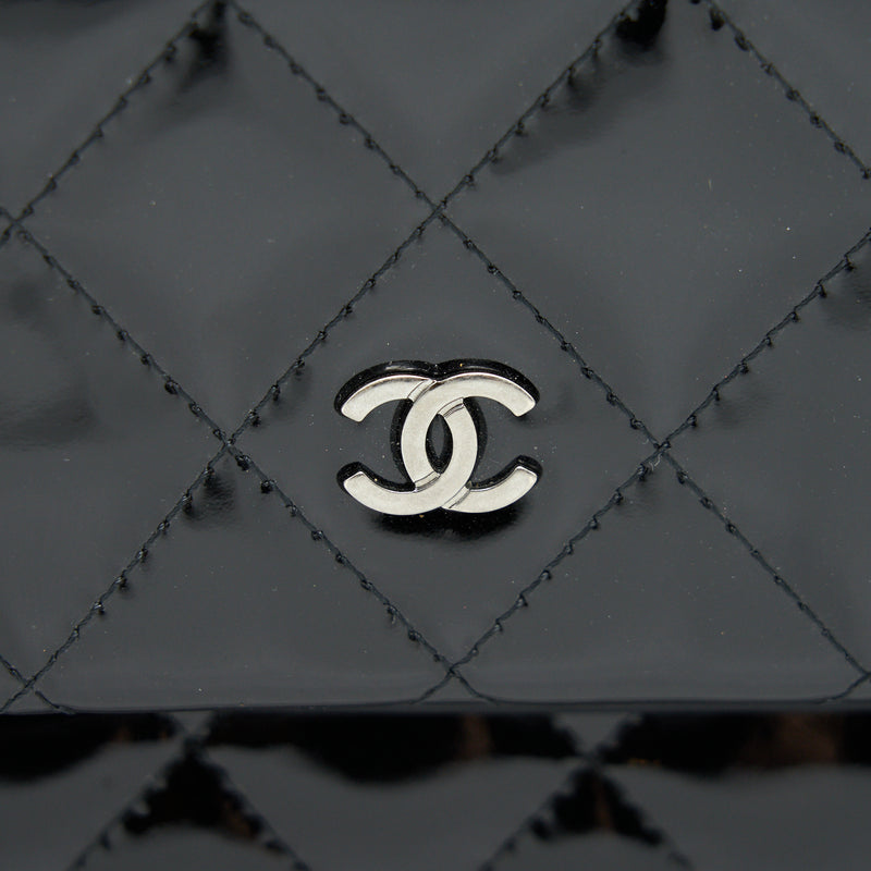 Chanel Fold Over Clutch Patent Leather Black SHW