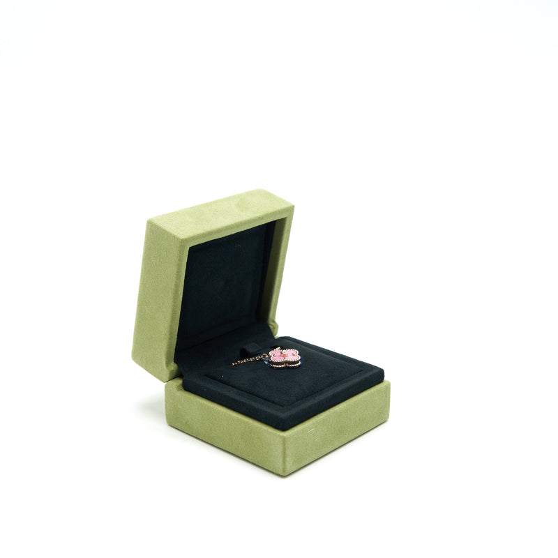 Van Cleef Arpels 2021 Holiday Limited Pendant