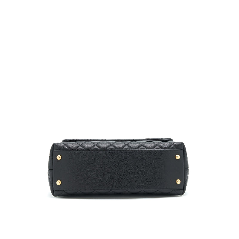 Chanel coco Handle Medium in caviar black