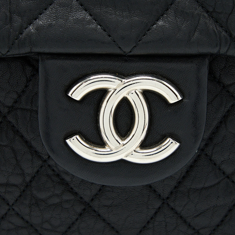 Chanel Quilted Chain Around MAXI Flap Bag Lambskin Black SHW