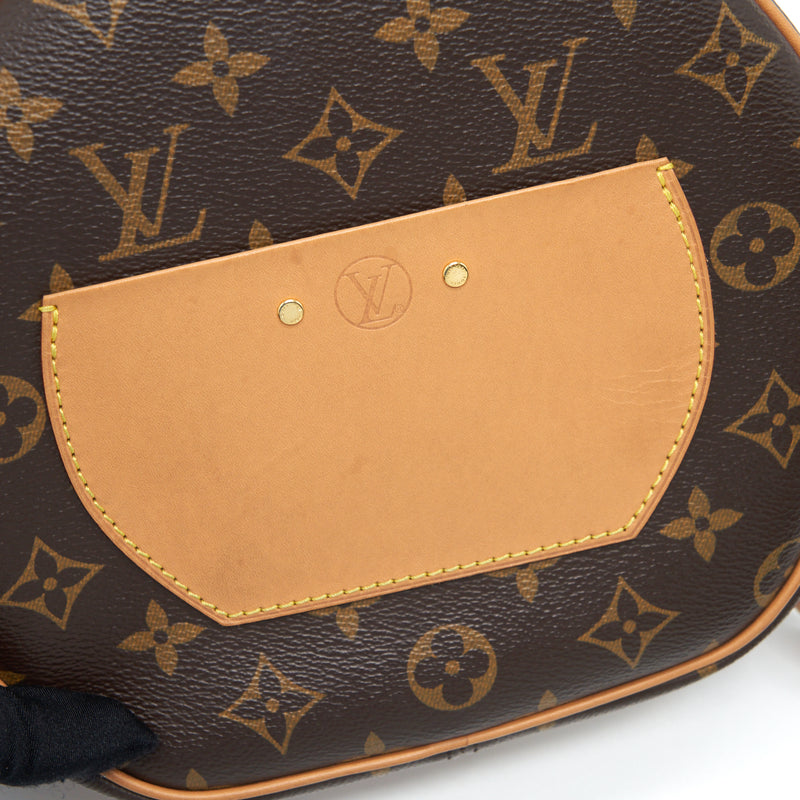 Louis Vuitton Boite Chapeau Souple MM Monogram Canvas GHW