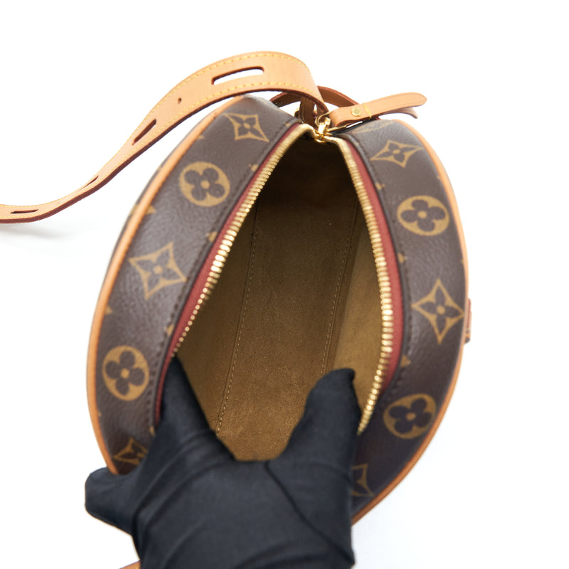 Louis Vuitton Boite Chapeau Souple MM Monogram Canvas GHW
