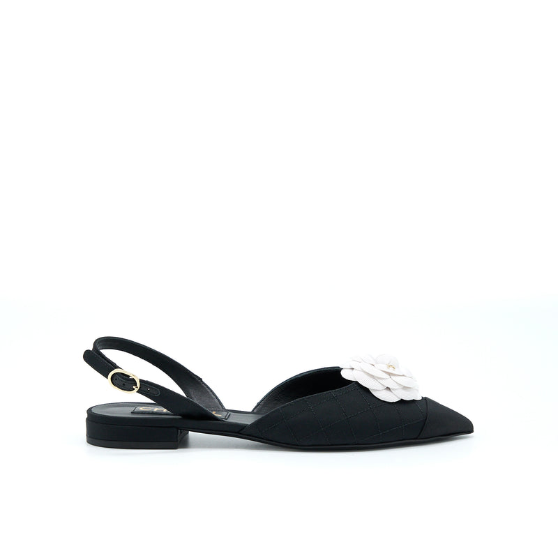 Chanel Size 37C Camellia Flap Sandel Black