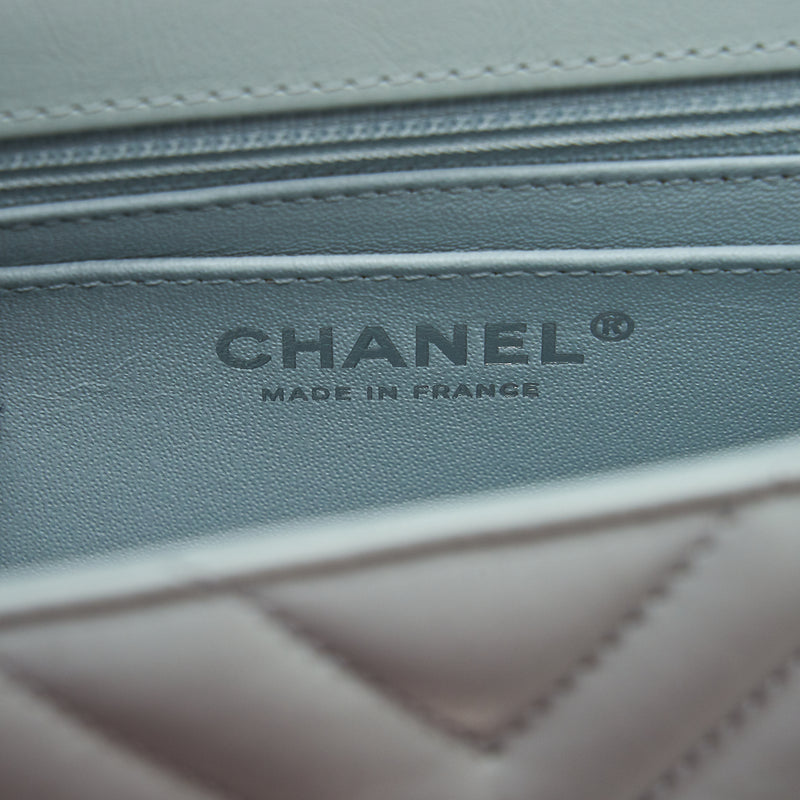 Chanel chevron mini 2.55 Reissue flap Bag Calfskin light blue SHW