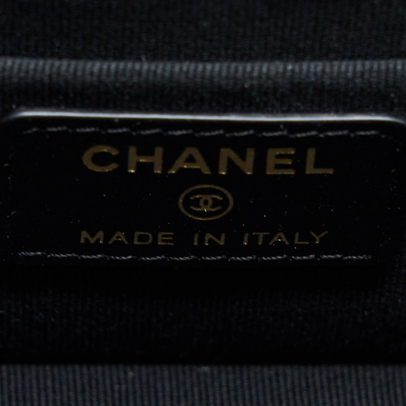 Chanel 22K Top Handle Pocket Long Vanity With Chain Black GHW