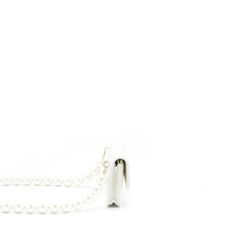 Chanel Grant Pearl Crush Mini Crossbody Bag Lambskin White LGHW
