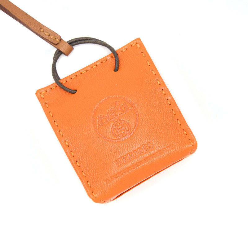 Hermes orange Bag Charm Feu/ Gold