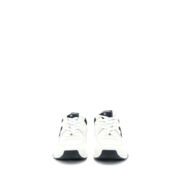 Chanel Size 38 CC Logo Sneaker Black/White