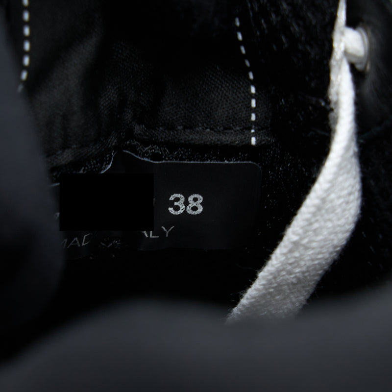Chanel Size 38 CC Logo Sneaker Black/White