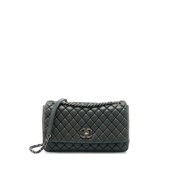 Chanel Quilted Flap Bag Iridescent Calfskin Dark Green Ruthenium SHW