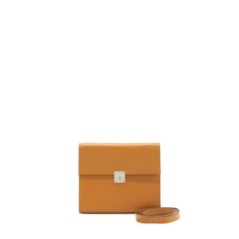 Hermes Clic 16 Wallet Goatskin Caramel SHW Stamp Y