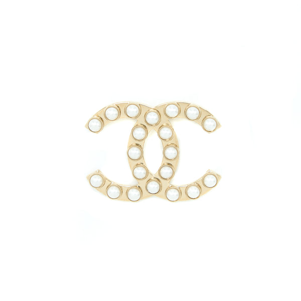 Chanel CC Logo With Pearl Brooch Light Gold Tone