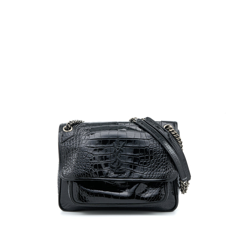 Saint Laurent Medium Niki Chain Bag Patent Black SHW