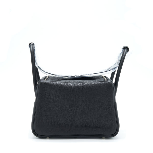 Hermes Lindy 26 Clemence Black SHW Stamp Z