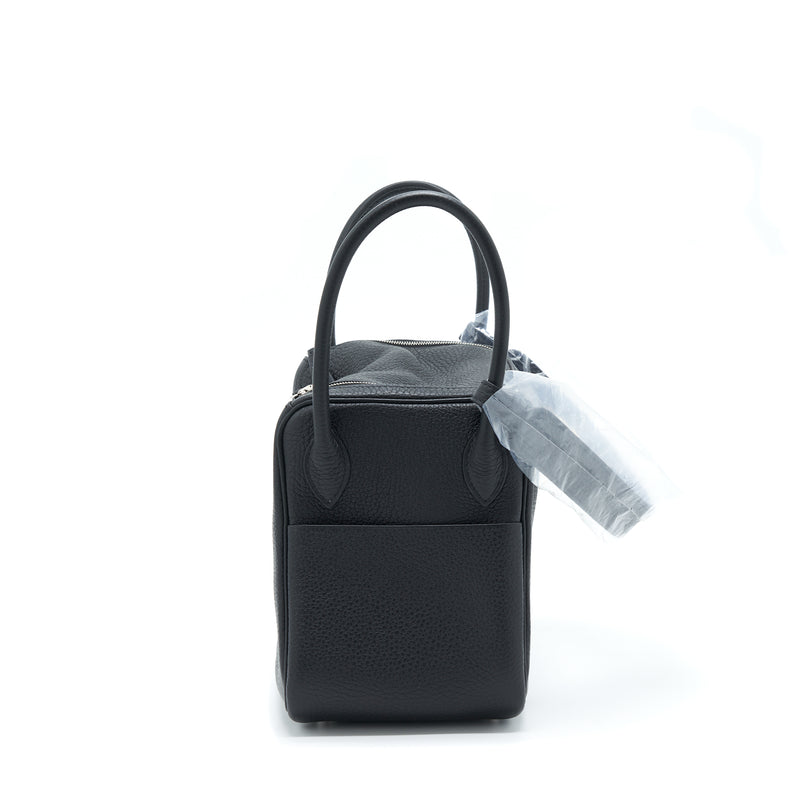 Hermes Lindy 26 Clemence Black SHW Stamp Z