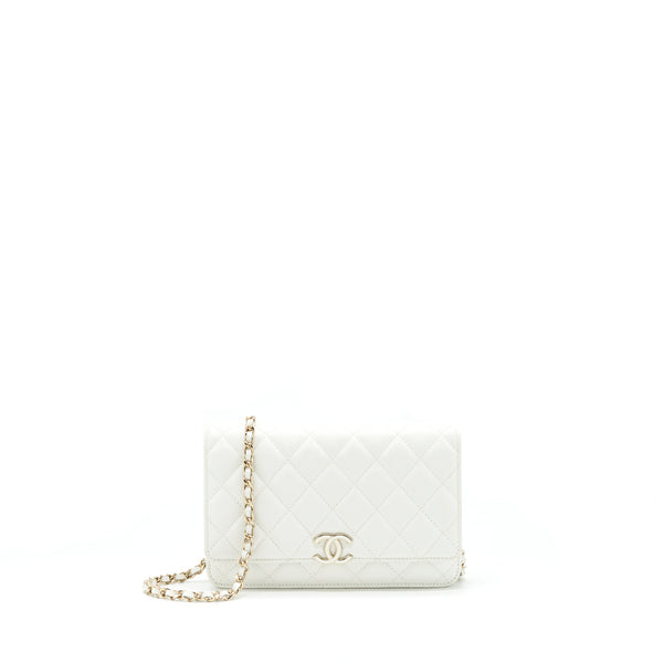 Chanel 21C Wallet On Chain Limit Edition Caviar White LGHW