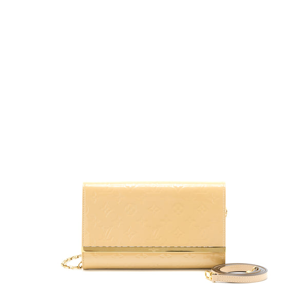 Louis Vuitton Ana Vernis Clutch With Chain Patent Beige GHW