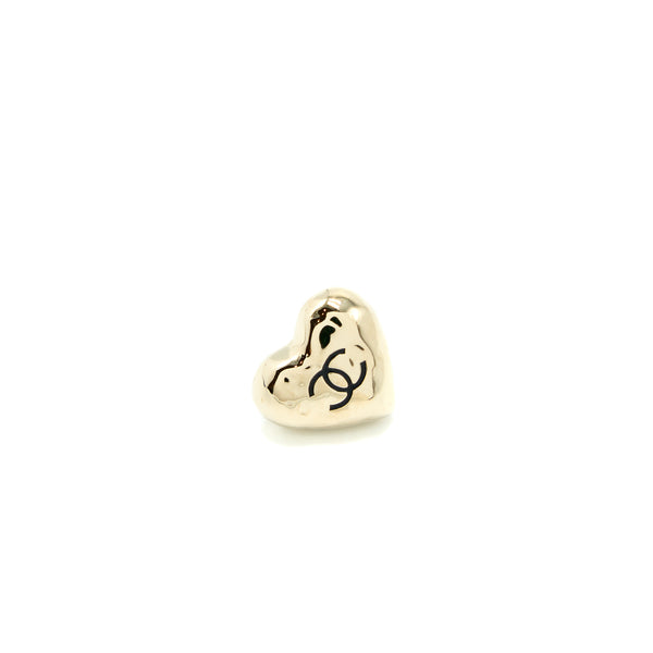 Chanel 22C Mini Heart CC Logo Earrings Light Gold Tone