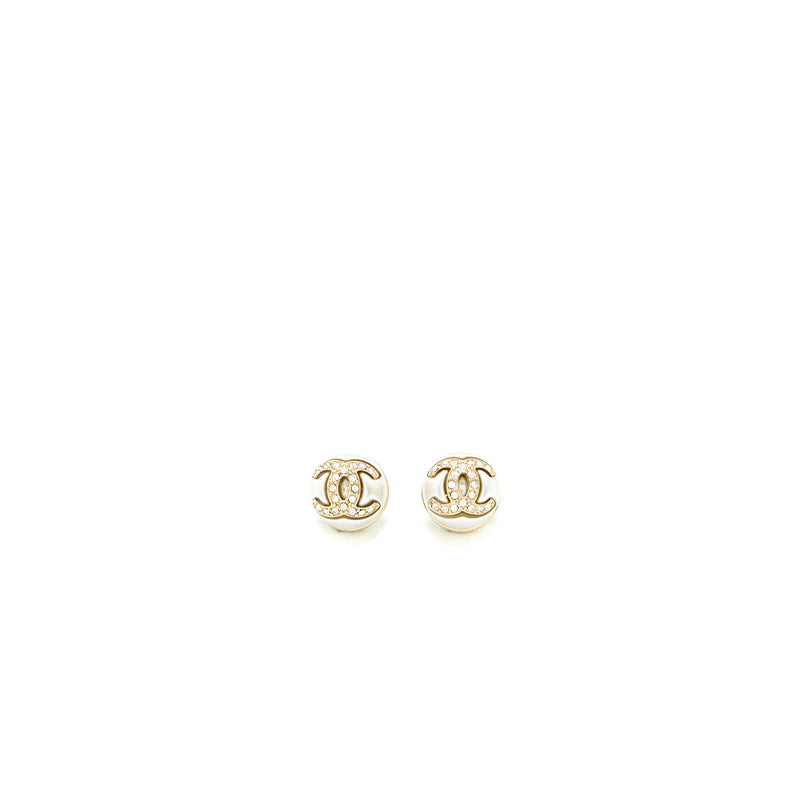 Chanel CC Logo Earrings Pearl/Crystal Light Gold Tone