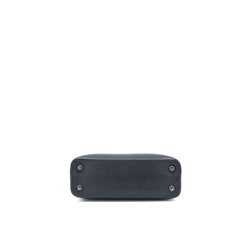 Louis Vuitton Capucines BB Taurillon So Black with Black Hardware